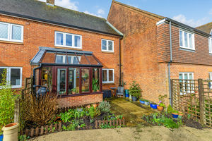 Rear- click for photo gallery